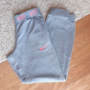 Nike Dri Fit Athletic Pants size Large